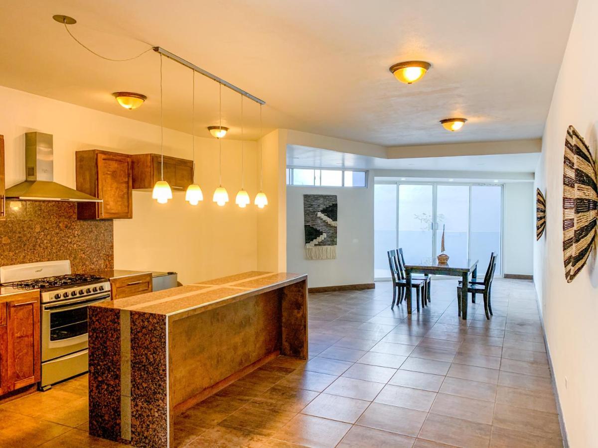 Beautiful 3 Bdr 2,5 Bath- Steps From Beach W/Pkg Тіхуана Екстер'єр фото